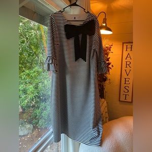 Dainty jewells black white stripped dress with bow